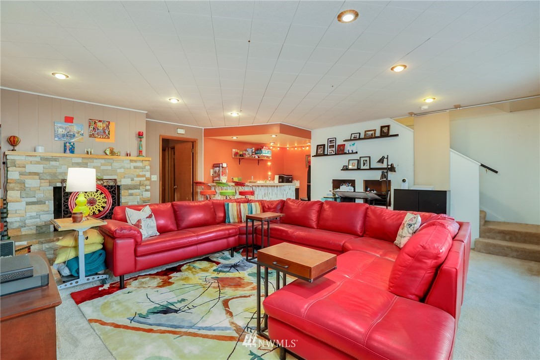3717 Rockefeller Avenue Everett, WA 98201 - Photo 13 of 25