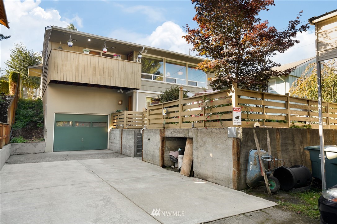 3717 Rockefeller Avenue Everett, WA 98201 - Photo 23 of 25