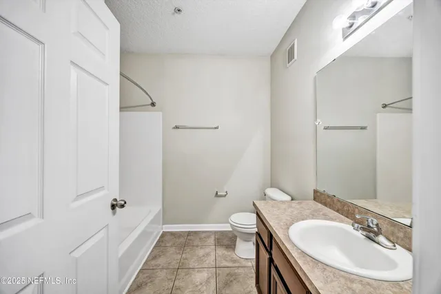 $154,000 | 5006 Key Lime Drive, Unit 203, Jacksonville, FL 32256