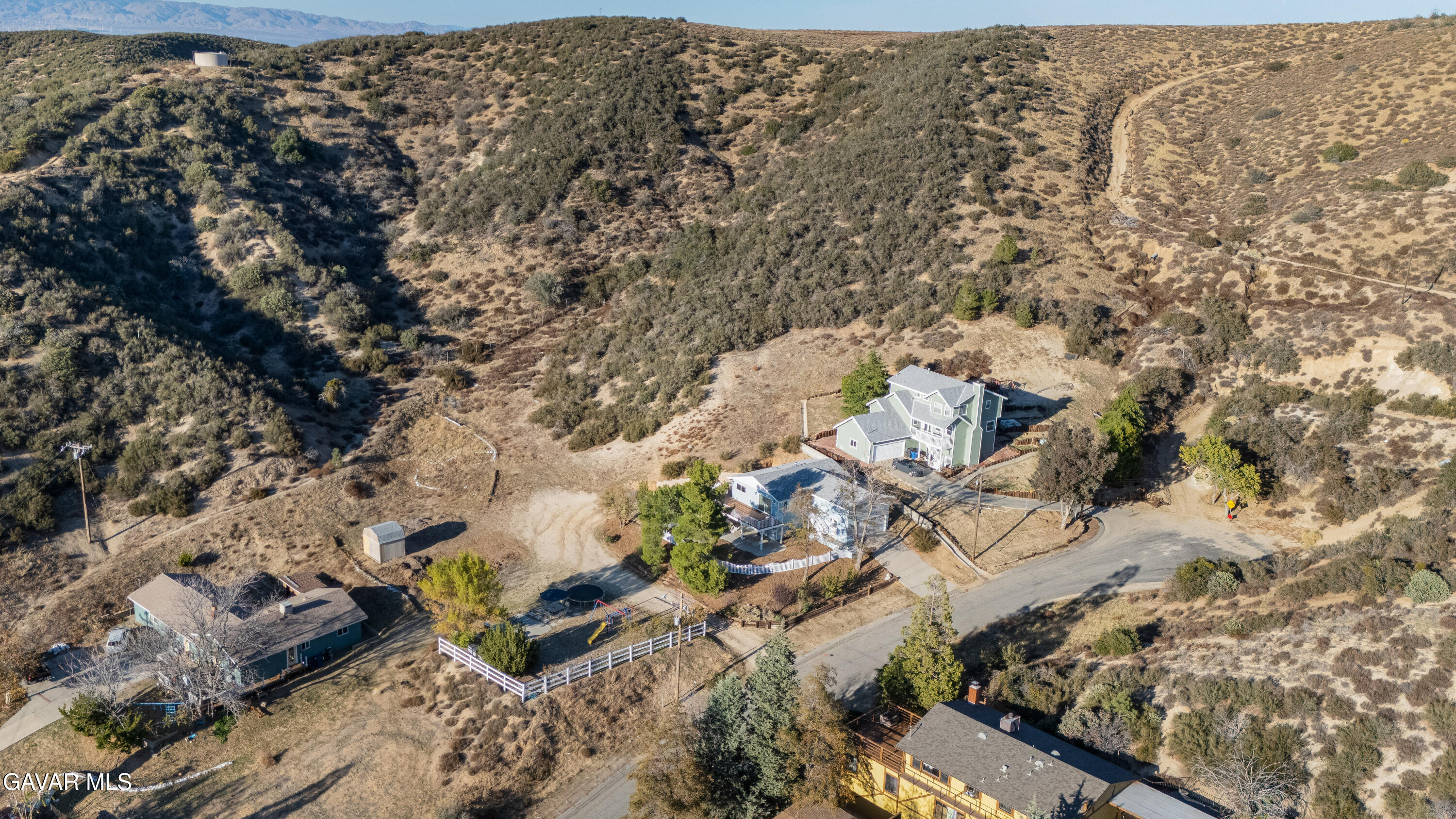 43379 Lookabout Road Lake Hughes, CA 93532 - Photo 11 of 50