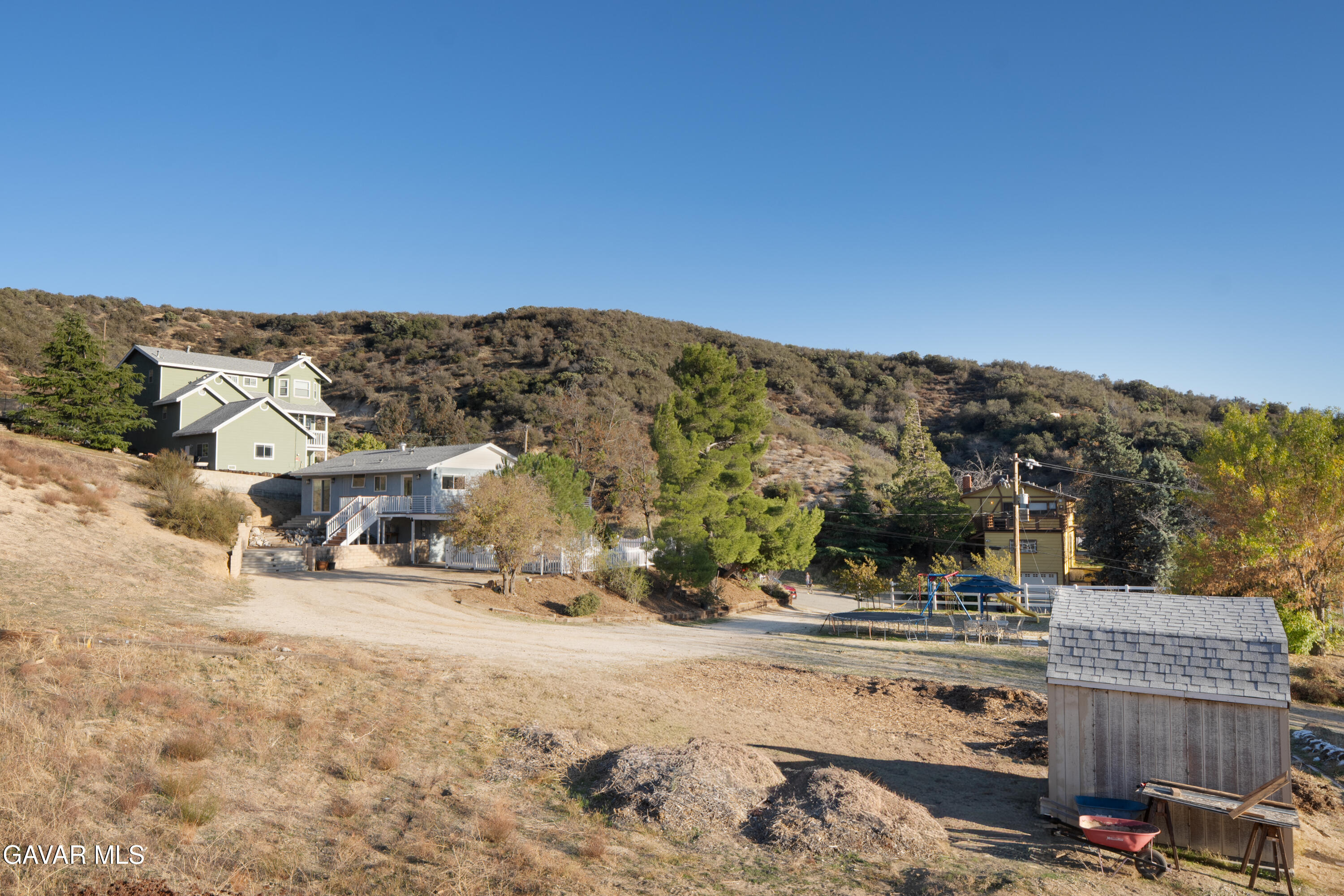 43379 Lookabout Road Lake Hughes, CA 93532 - Photo 26 of 50 a view of a building with a snow on the road
