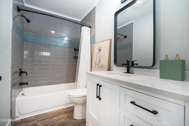 $505,000 | 43379 Lookabout Road, Lake Hughes, CA 93532