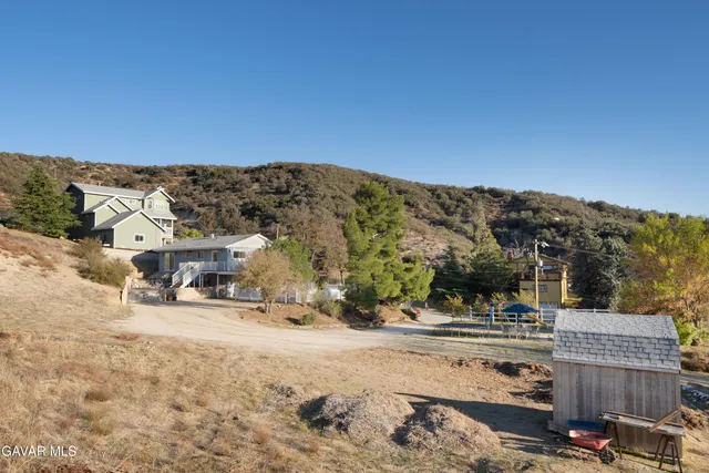 $505,000 | 43379 Lookabout Road, Lake Hughes, CA 93532