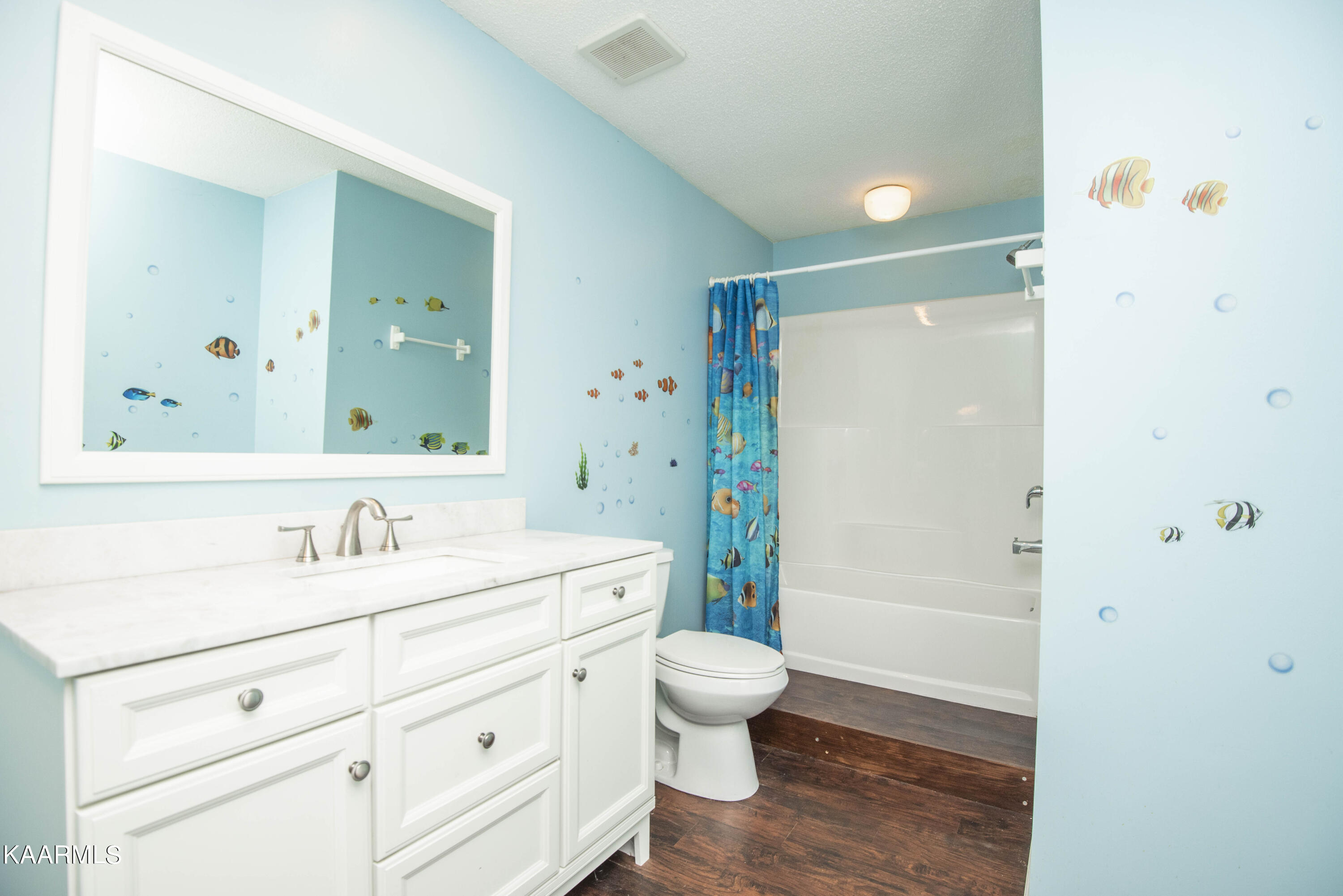 107 Norway Lane Oak Ridge, TN 37830 - Photo 12 of 23 upstairs hallway bathroom
