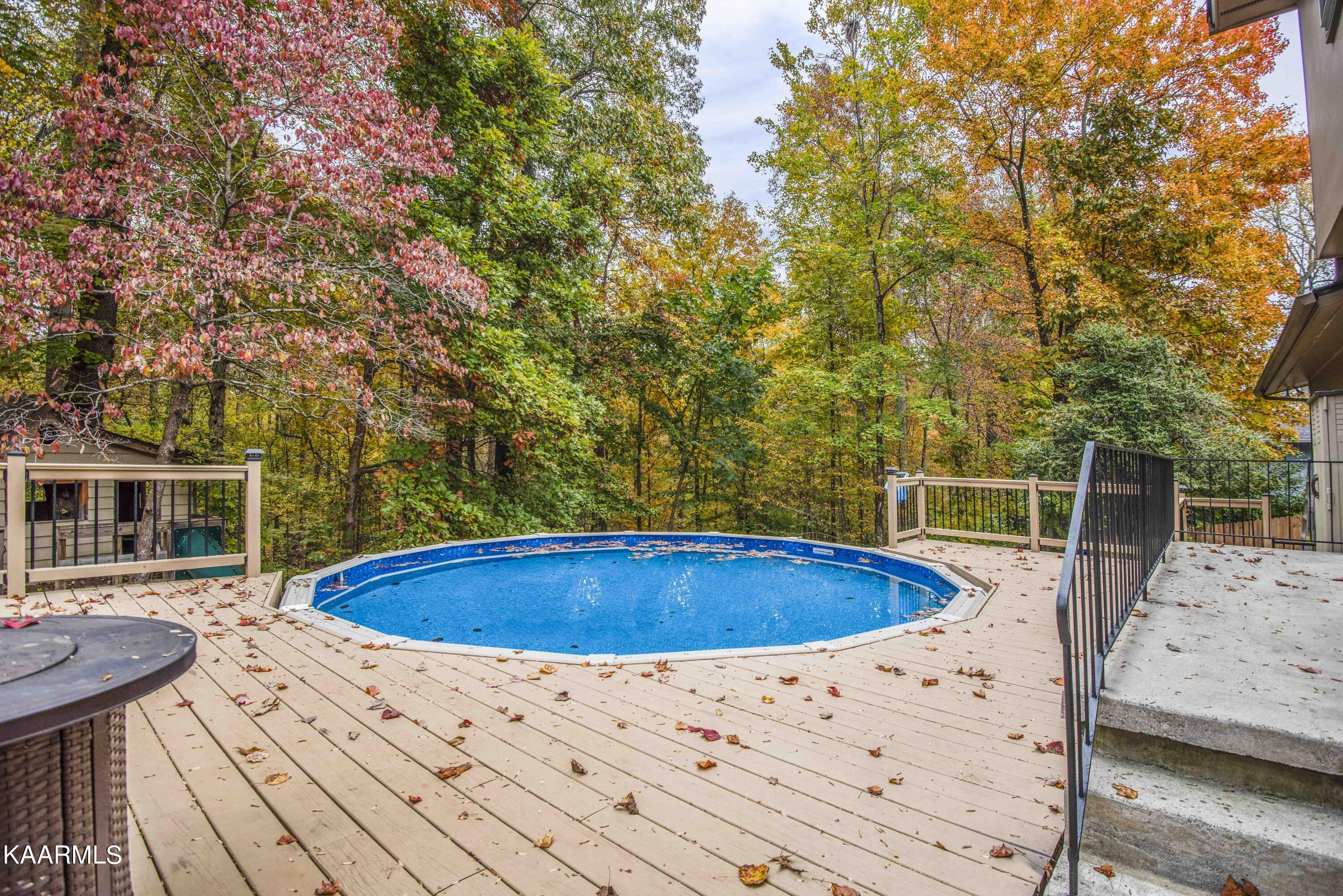 107 Norway Lane Oak Ridge, TN 37830 - Photo 22 of 23 pool