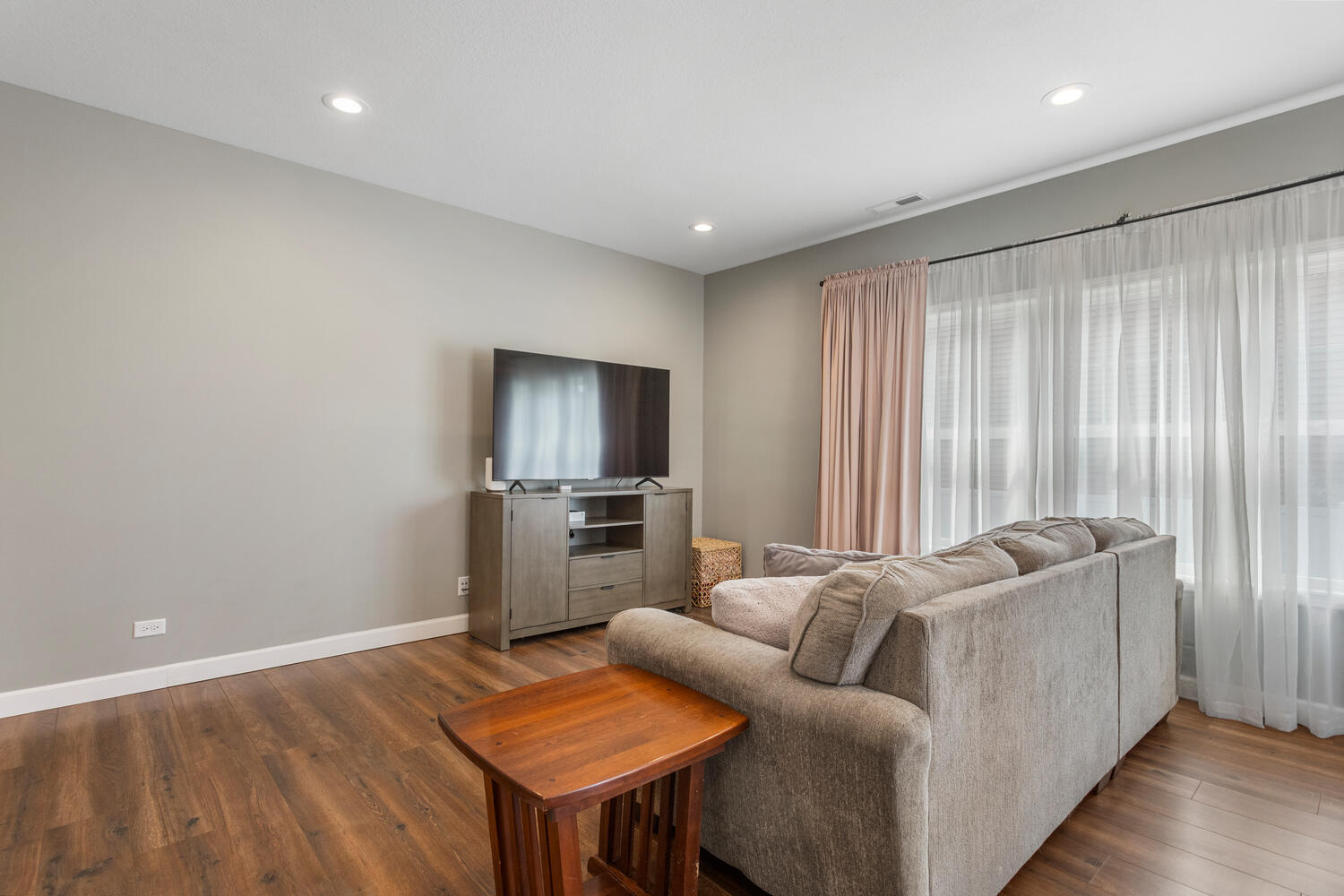 3309 Memory Lane Urbana, IL 61802 - Photo 9 of 31