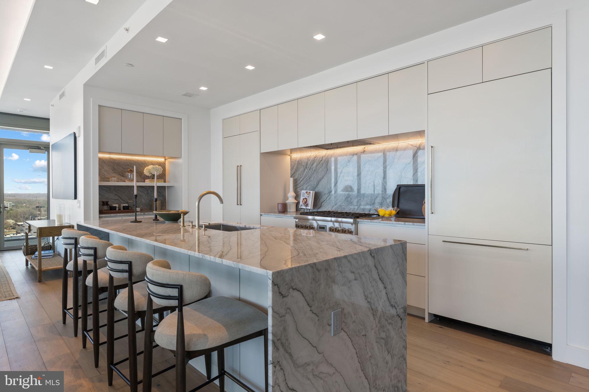 1820 Reston Row Plaza, Unit 1506 Reston, VA 20190 - Photo 4 of 37