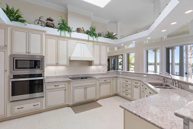 a bathroom with a sink vanity and a mirror