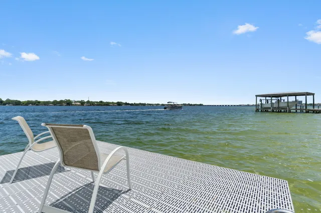 $1,850,000 | 23 Paradise Point Road, Shalimar, FL 32579