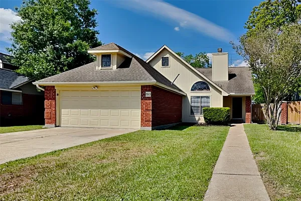 $1,845 | 7323 Livery Lane, Cypress, TX 77433