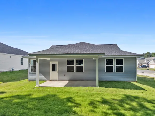 $299,900 | 30 Aurora Circle, Fayetteville, TN 37334