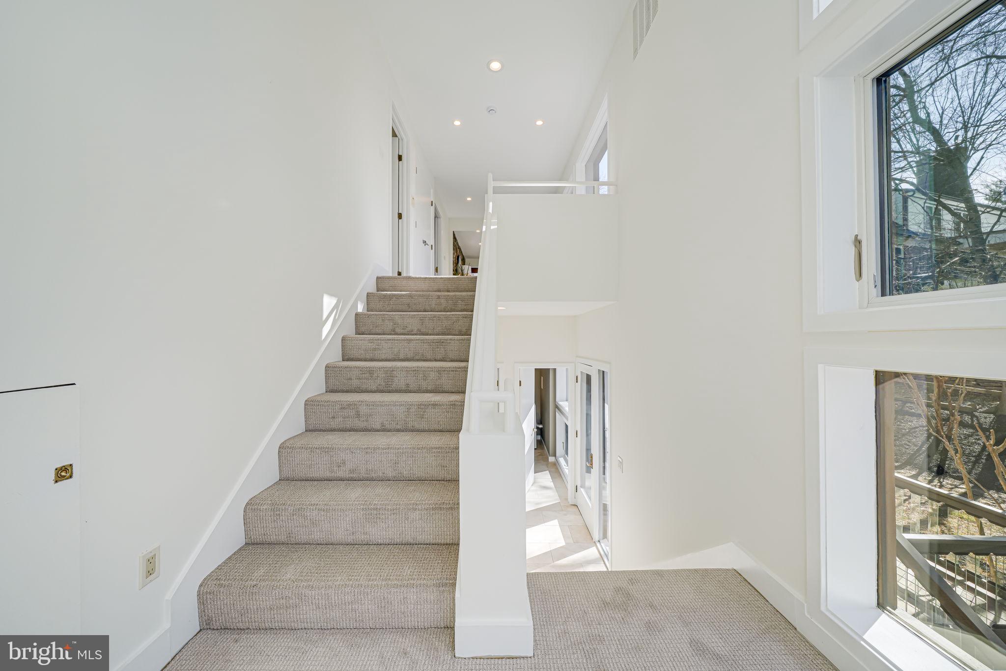 1402 Ingeborg Court McLean, VA 22101 - Photo 30 of 124 Gallery Image 30