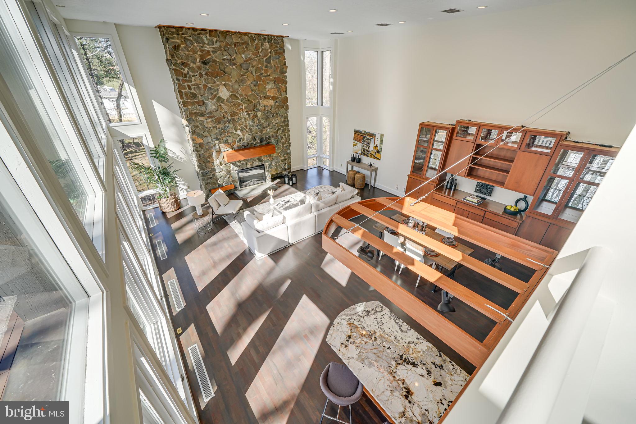 1402 Ingeborg Court McLean, VA 22101 - Photo 32 of 124 View from Entrance Level