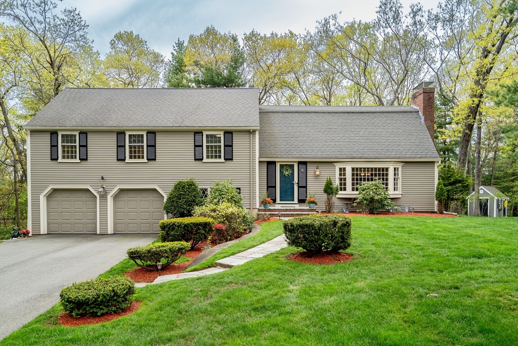 8 Hawthorne Road Winchester, MA 01890 - Photo 1 of 24