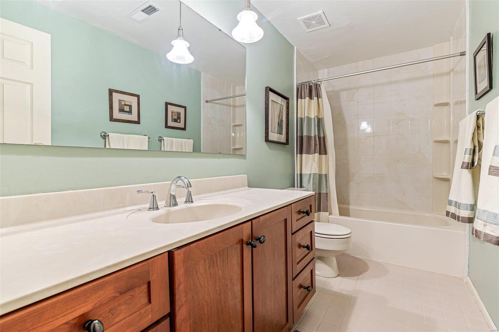 1504 Wolf Trail Road Wildwood, MO 63021 - Photo 15 of 28 Gallery Image 15
