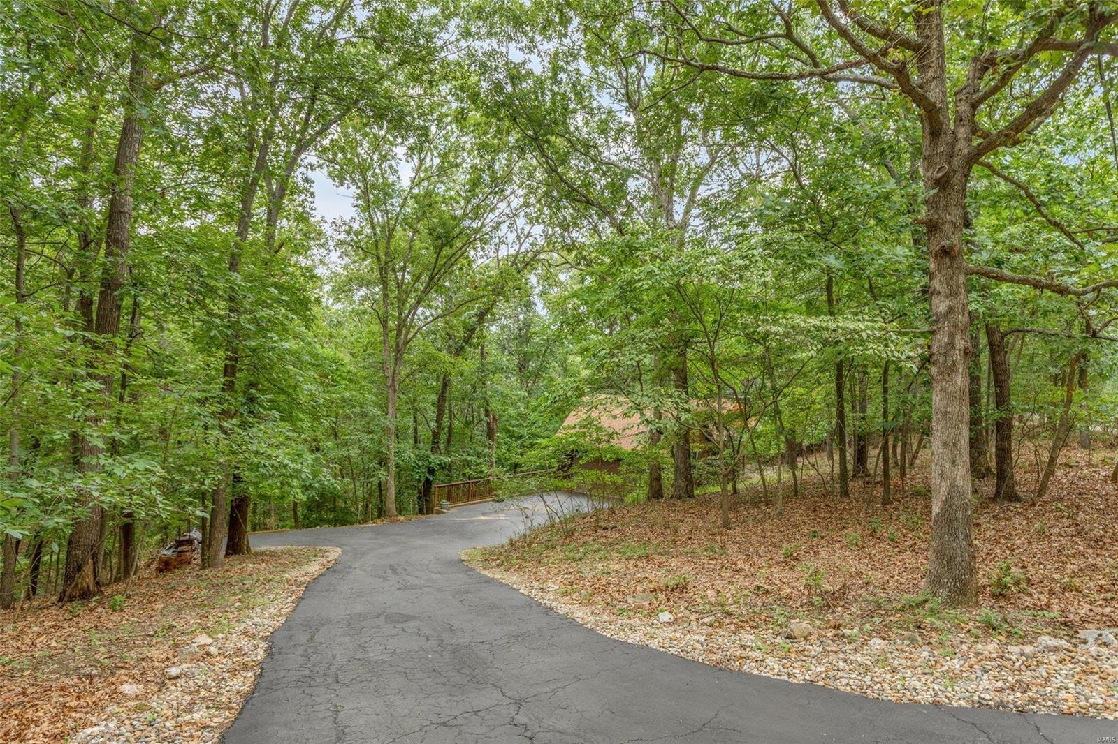 1504 Wolf Trail Road Wildwood, MO 63021 - Photo 27 of 28 Gallery Image 27