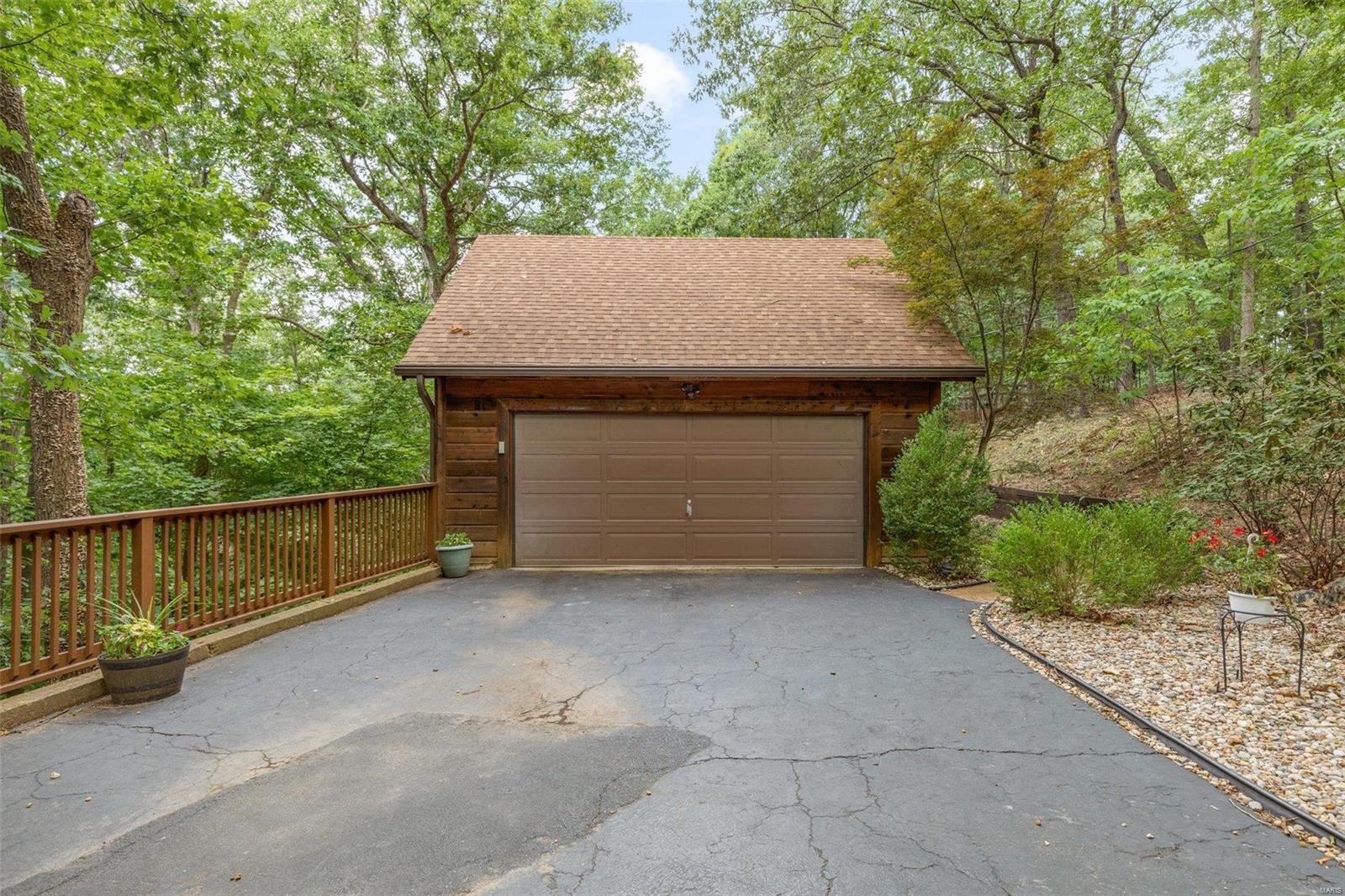 1504 Wolf Trail Road Wildwood, MO 63021 - Photo 9 of 28 Gallery Image 9