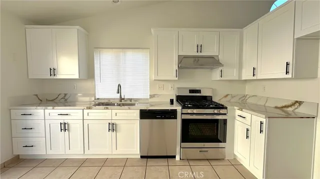 $495,000 | 466 Granite View Drive, Perris, CA 92571