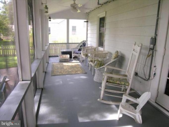 21613 Chicken Point Road Tilghman, MD 21671 - Photo 15 of 16 Screened-in Porch