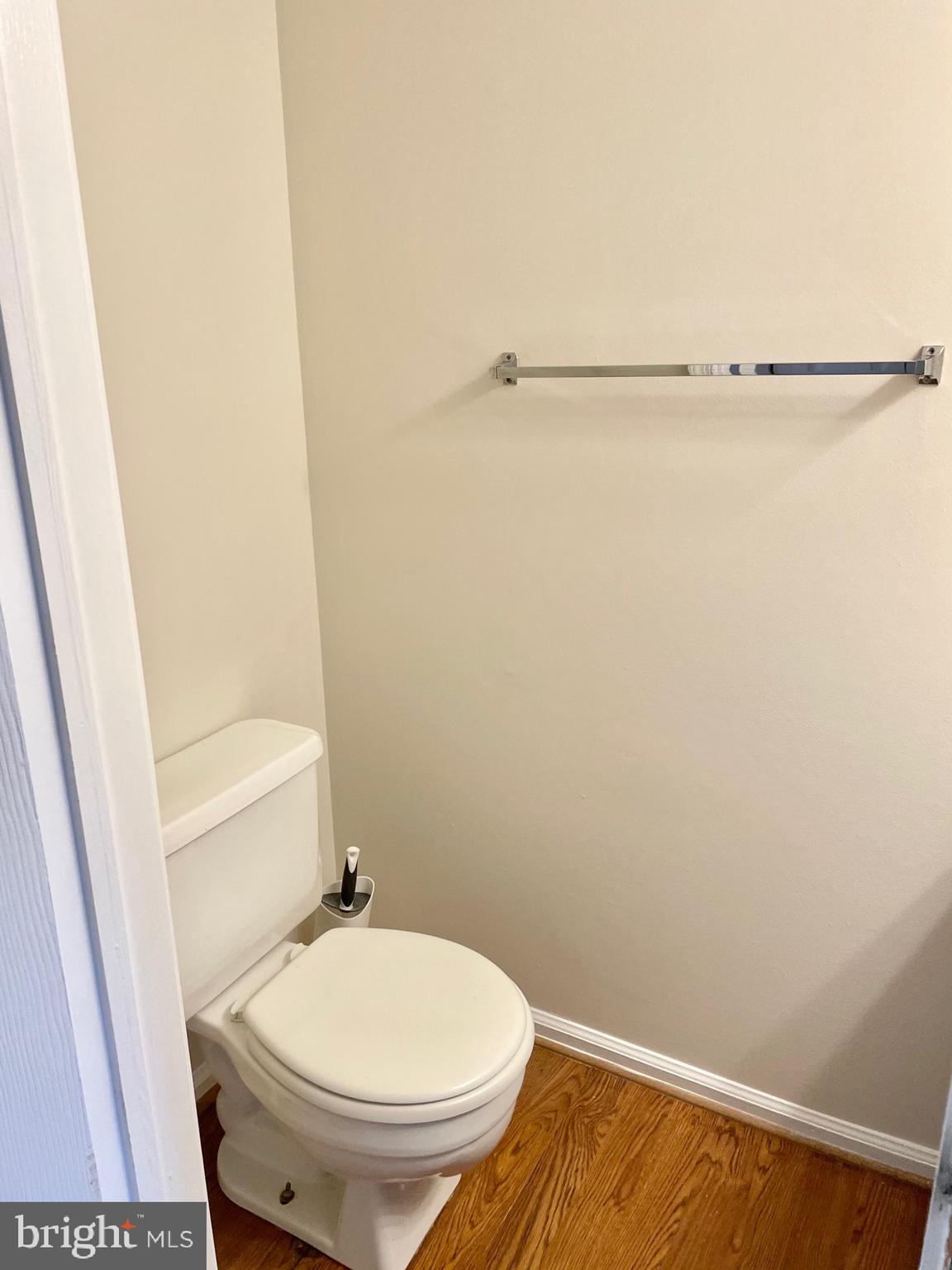 14831 Basingstoke Loop Centreville, VA 20120 - Photo 12 of 36 Main Level Half Bath