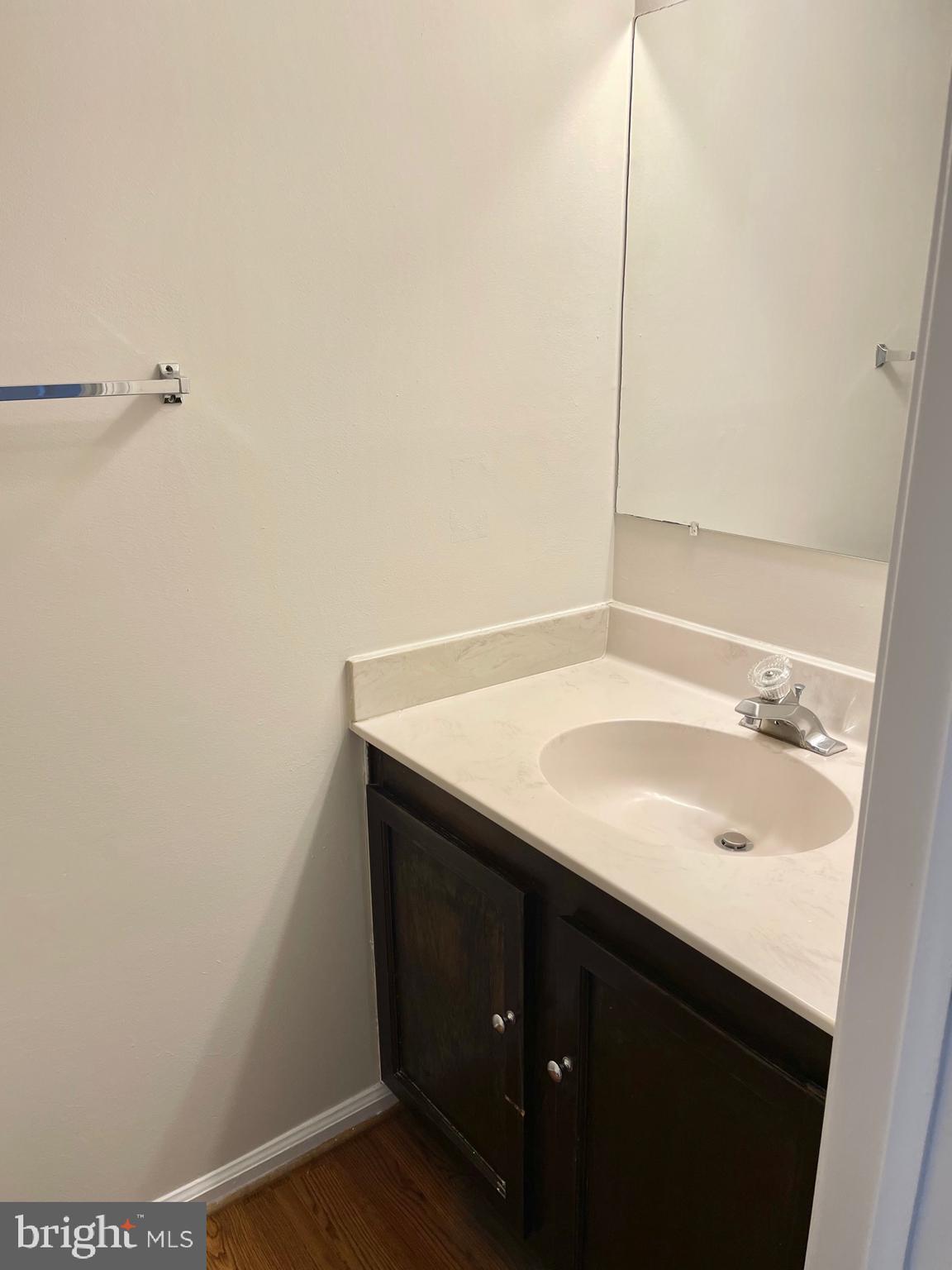 14831 Basingstoke Loop Centreville, VA 20120 - Photo 13 of 36 Main Level Half Bath