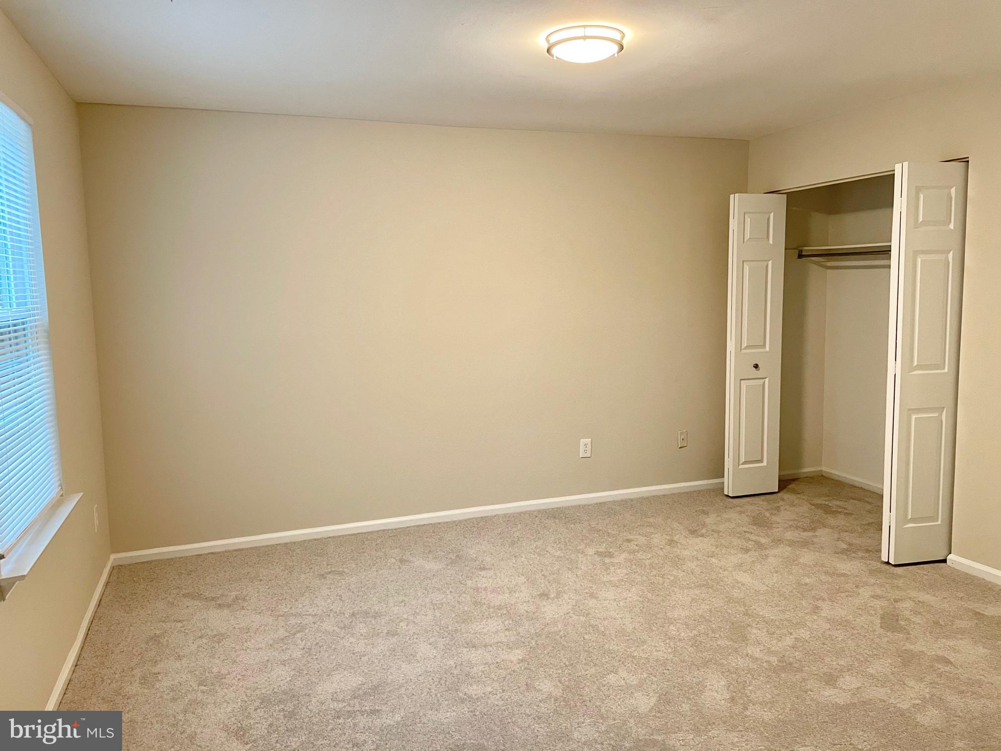 14831 Basingstoke Loop Centreville, VA 20120 - Photo 17 of 36