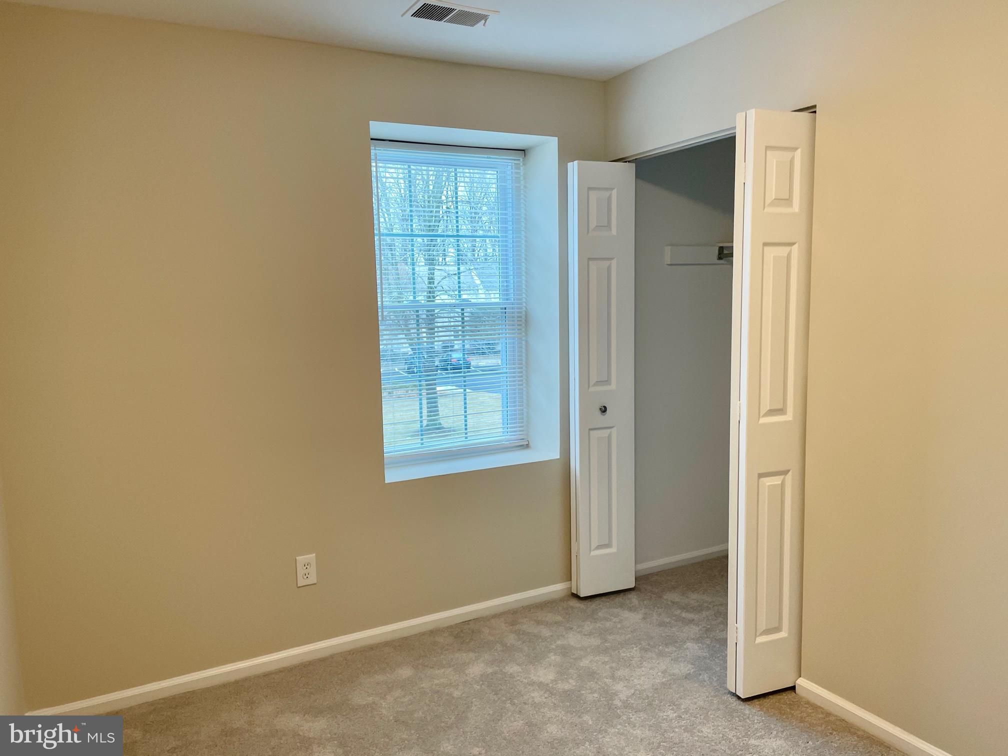 14831 Basingstoke Loop Centreville, VA 20120 - Photo 27 of 36 Bedroom 2
