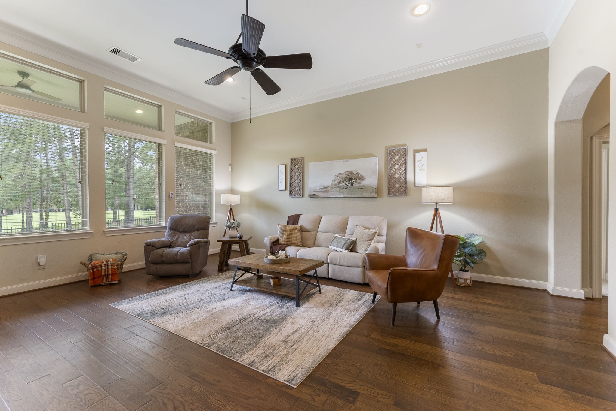 4787 Jackson Square Drive Conroe, TX 77304 - Photo 6 of 35
