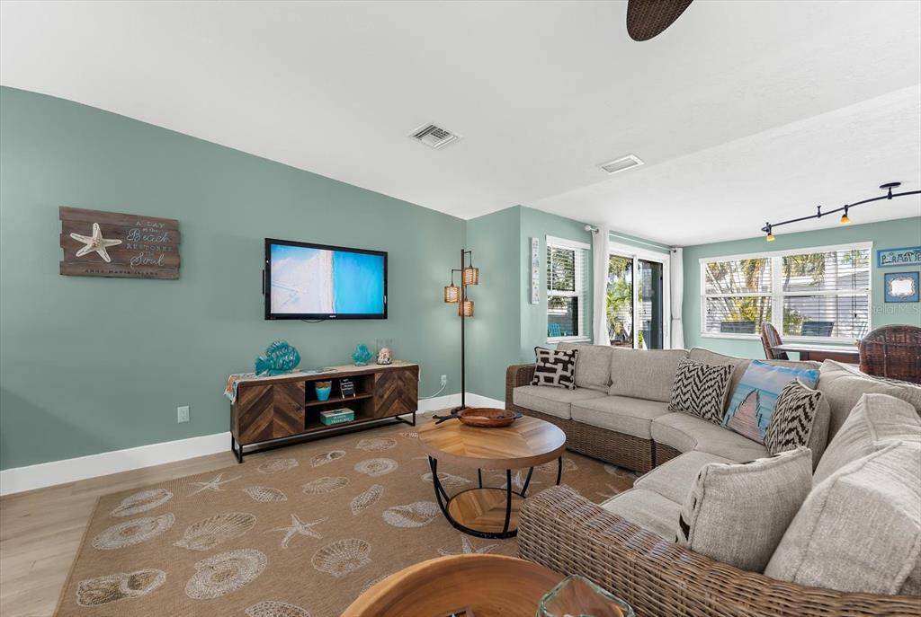 310 66th Street Holmes Beach, FL 34217 - Photo 16 of 63