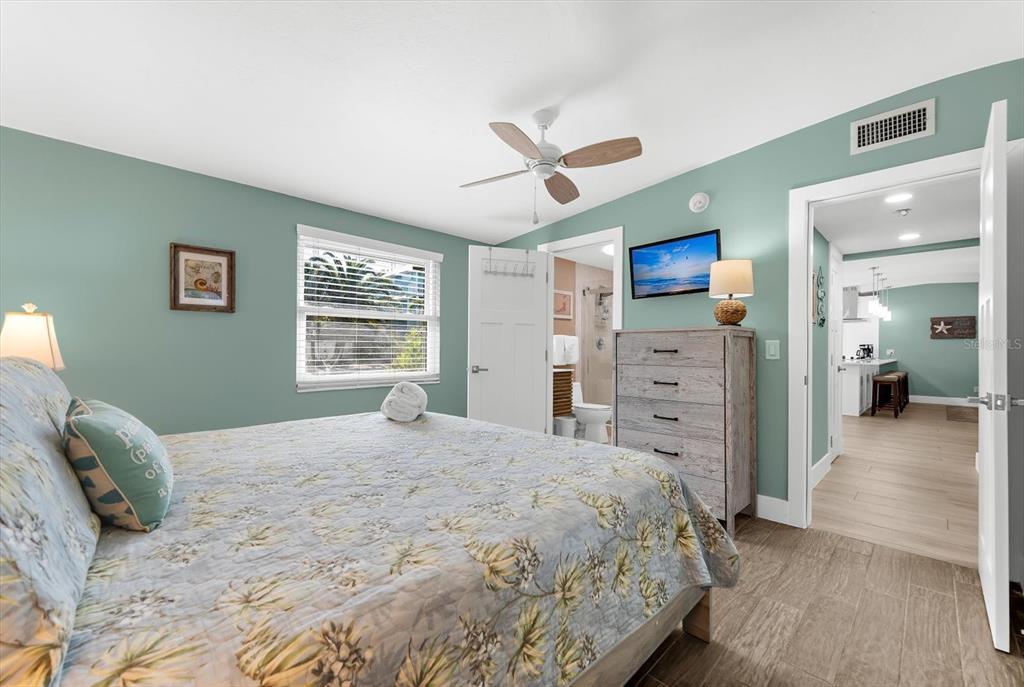 310 66th Street Holmes Beach, FL 34217 - Photo 32 of 63