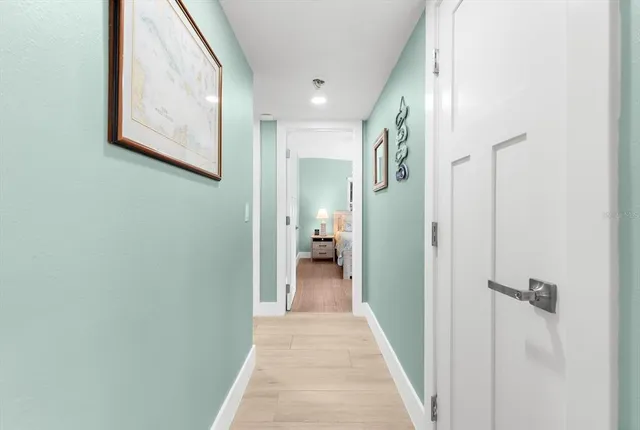 $1,595,000 | 310 66th Street, Holmes Beach, FL 34217