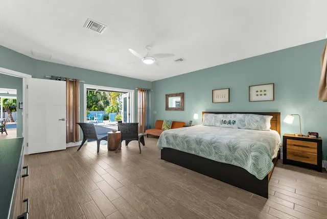 $1,595,000 | 310 66th Street, Holmes Beach, FL 34217