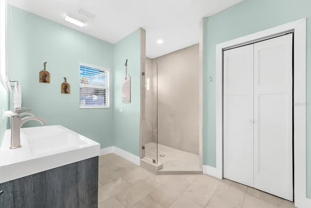 $1,595,000 | 310 66th Street, Holmes Beach, FL 34217