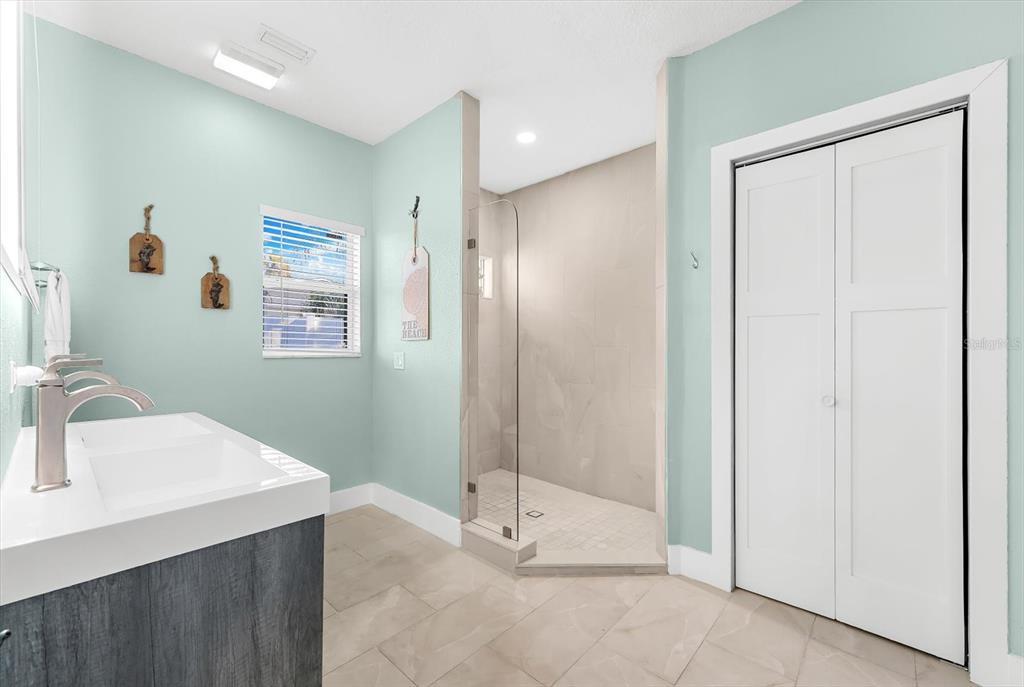 310 66th Street Holmes Beach, FL 34217 - Photo 40 of 63