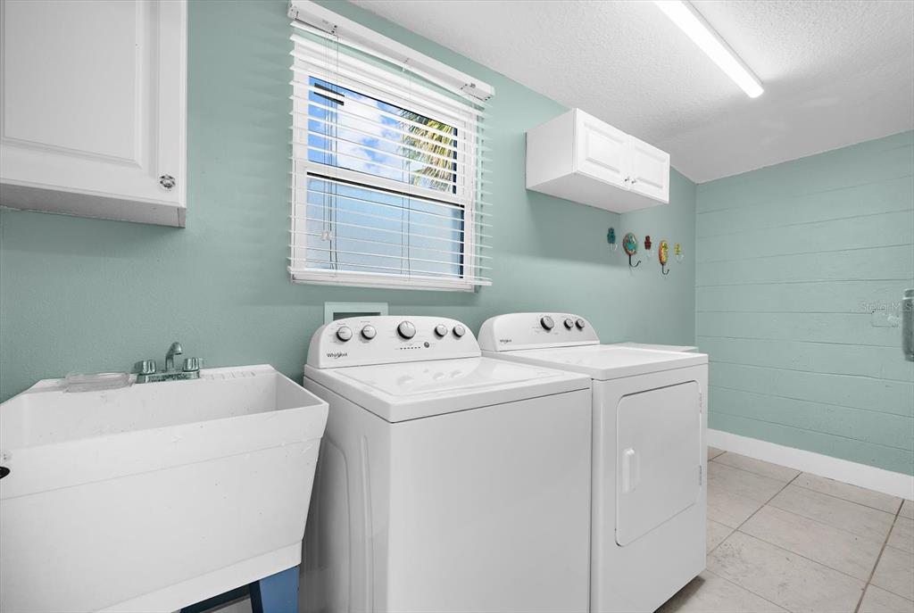 310 66th Street Holmes Beach, FL 34217 - Photo 46 of 63