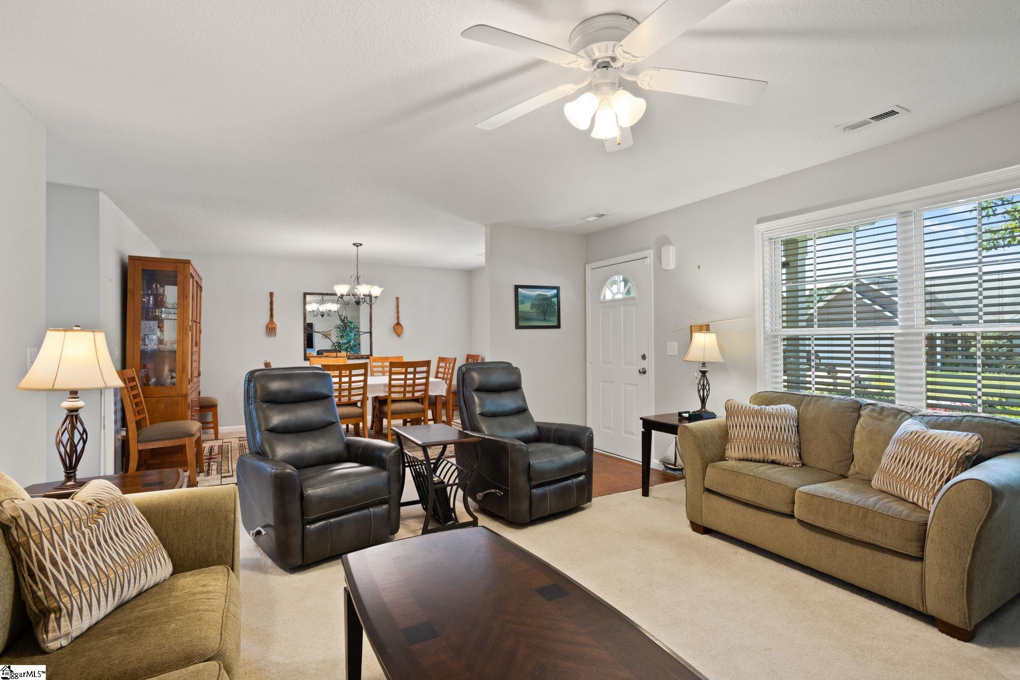 233 Sleepy River Road Simpsonville, SC 29681 - Photo 5 of 17 Gallery Image 5