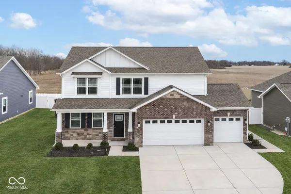$425,000 | 140 Waterford Court, Pendleton, IN 46064
