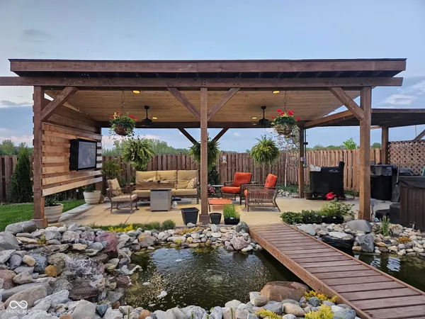 $425,000 | 140 Waterford Court, Pendleton, IN 46064