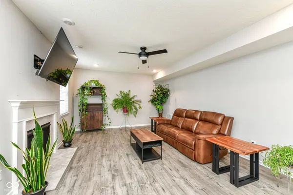 $425,000 | 140 Waterford Court, Pendleton, IN 46064