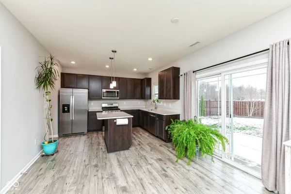 $425,000 | 140 Waterford Court, Pendleton, IN 46064