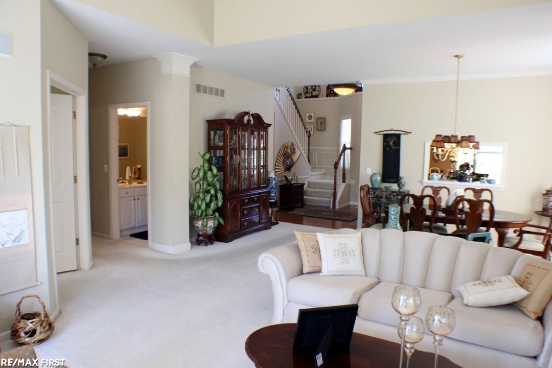 1340 Copper Circle Rochester, MI 48306 - Photo 3 of 22