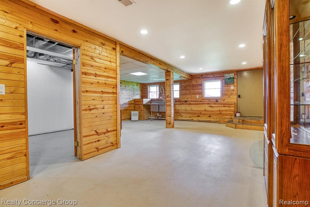 5757 Lange Road Howell, MI 48843 - Photo 38 of 64
