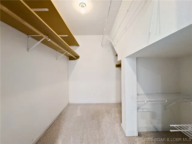 $510,000 | 1268 Thousand Acres Road, Montreal, MO 65591