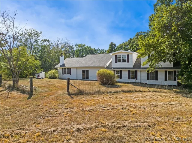 $510,000 | 1268 Thousand Acres Road, Montreal, MO 65591