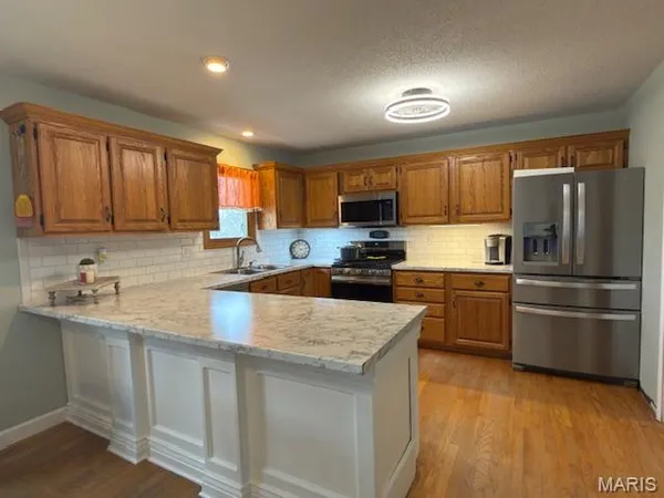 $435,000 | 11252 Pershing Road, Hannibal, MO 63401