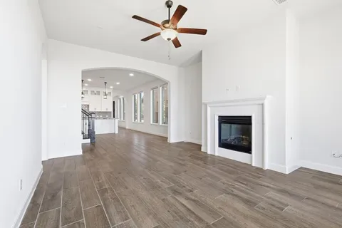 a view of a livingroom with a fireplace