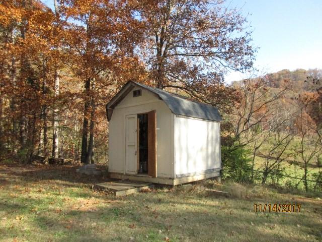 8041 Cataba Lane Corryton, TN 37721 - Photo 6 of 39 IMG_0515