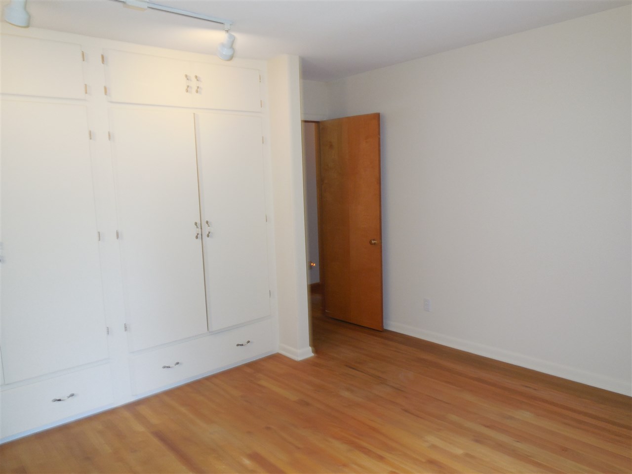 1019 Falkirk Road Alma, MI 48801 - Photo 9 of 36 1876239-8.JPG