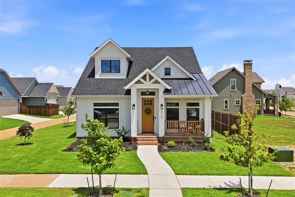 $529,000 | 313 Dylan Way, Midlothian, TX 76065