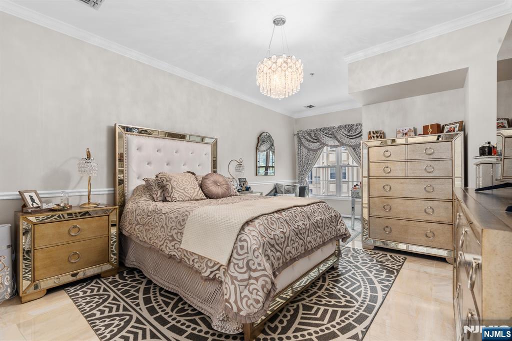 9203 Ravenscroft Road Clifton, NJ 07013 - Photo 6 of 16